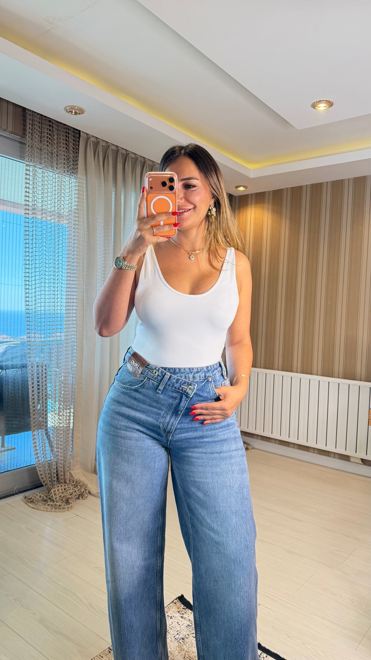 Iconic Beyaz Bodysuit